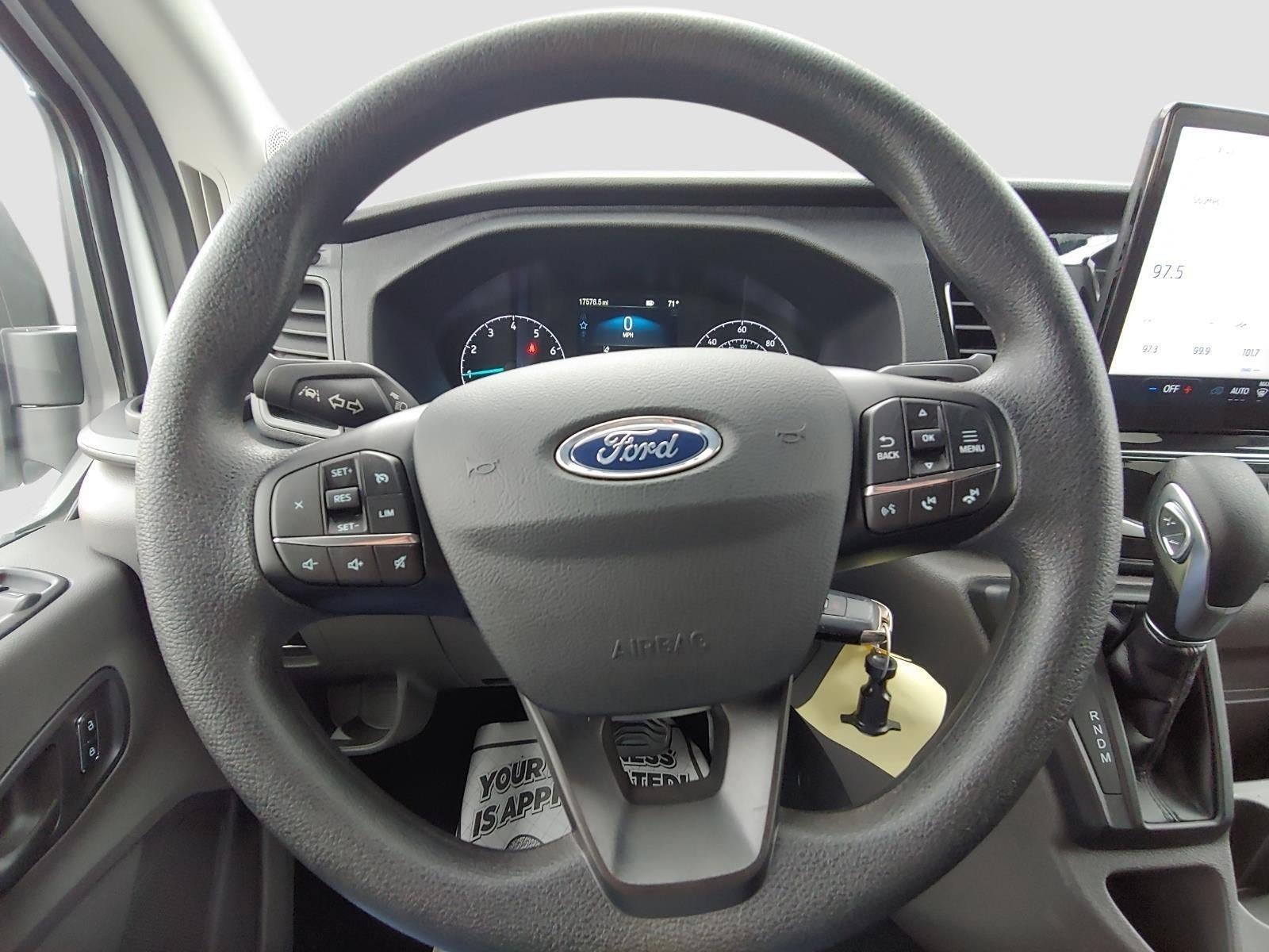 2025 Ford Transit Passenger Wagon XL