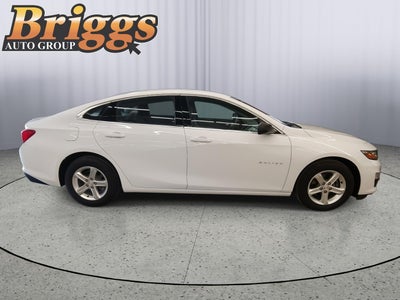 2022 Chevrolet Malibu LS