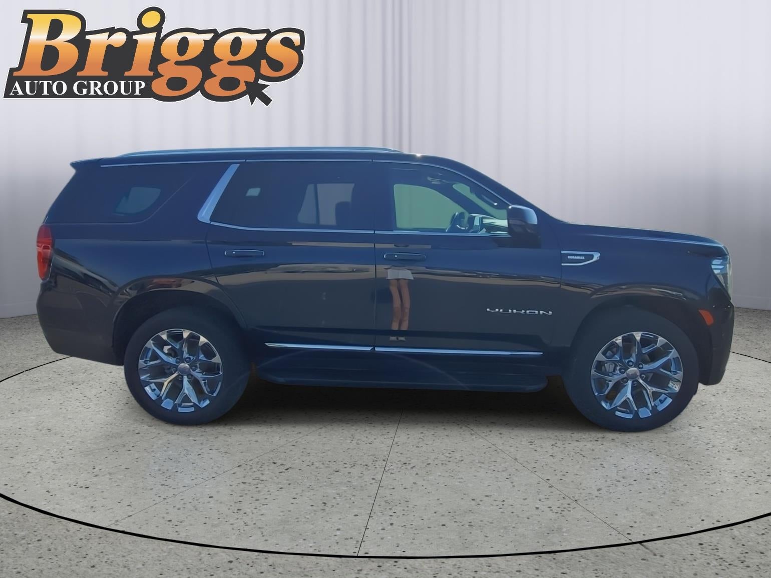 2022 GMC Yukon SLT