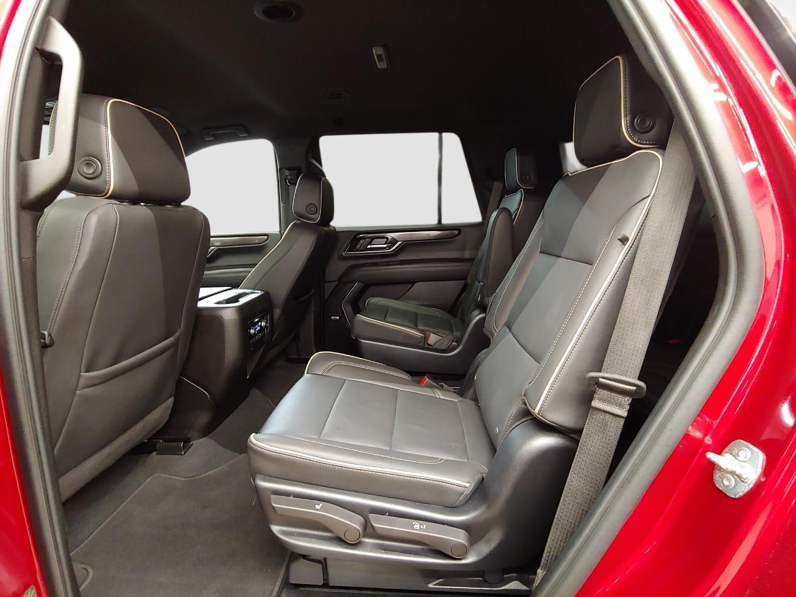 2025 GMC Yukon Elevation