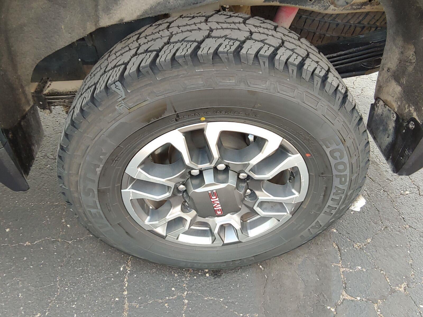 2025 GMC Sierra 2500 HD SLT