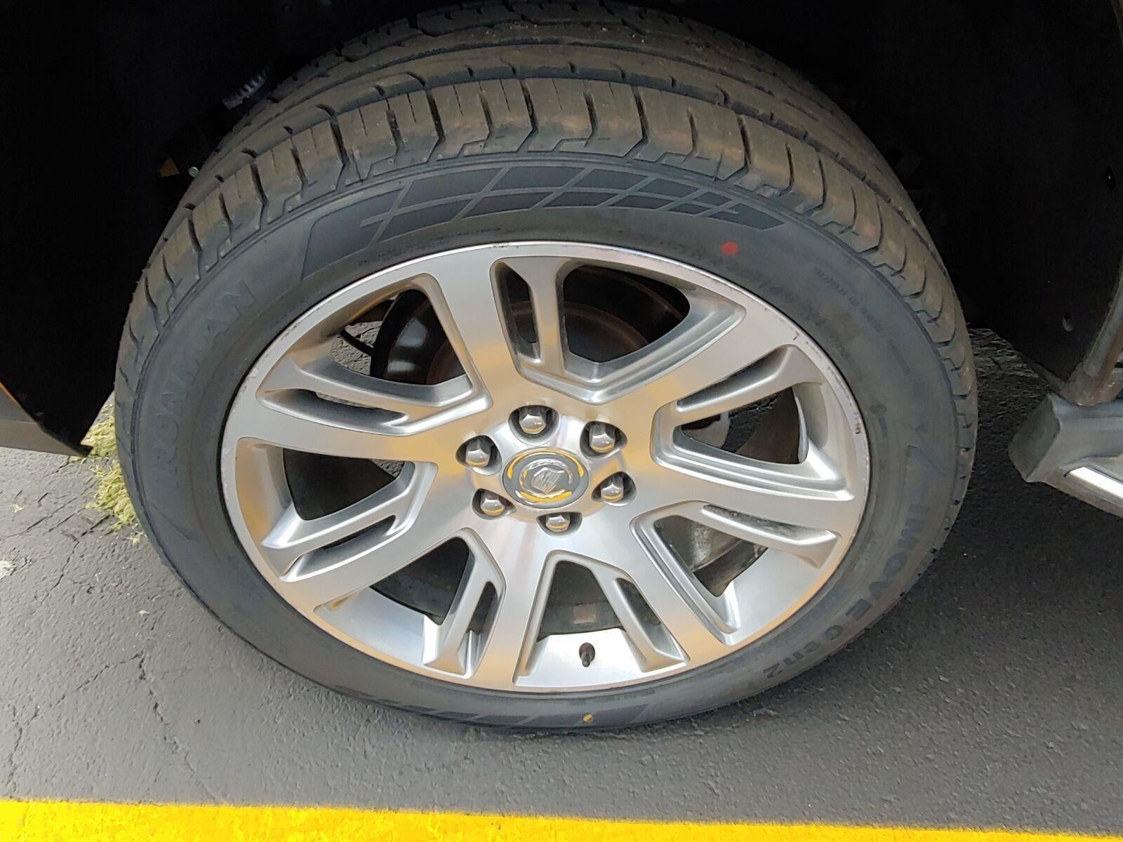 2015 Cadillac Escalade Luxury