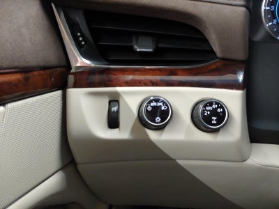 2016 Cadillac Escalade Luxury Collection