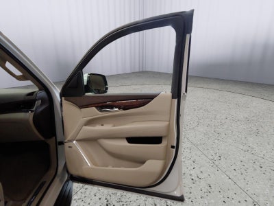 2016 Cadillac Escalade Luxury Collection