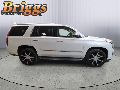 2016 Cadillac Escalade Luxury Collection