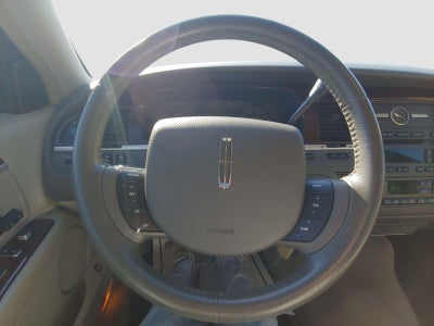 2007 Lincoln Town Car Signature