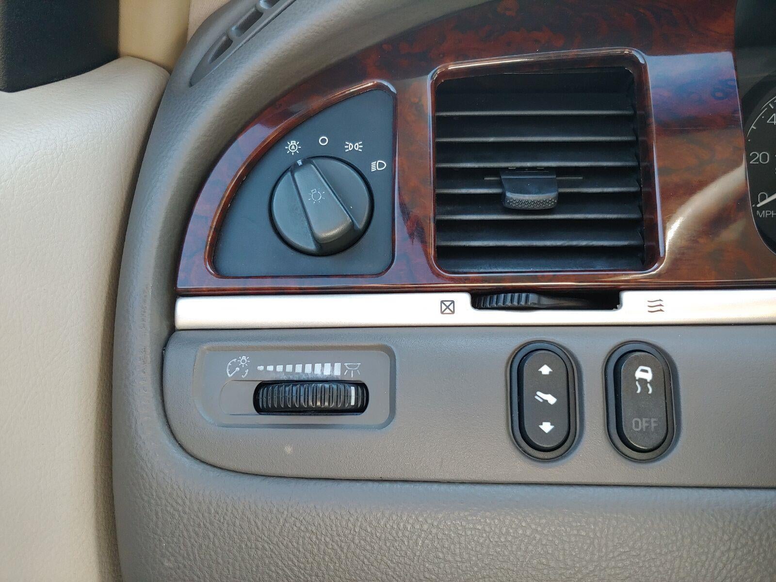 2007 Lincoln Town Car Signature