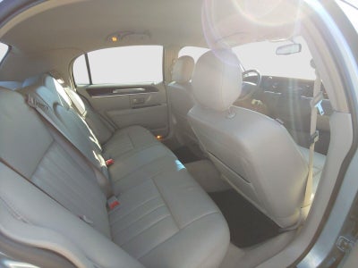 2007 Lincoln Town Car Signature