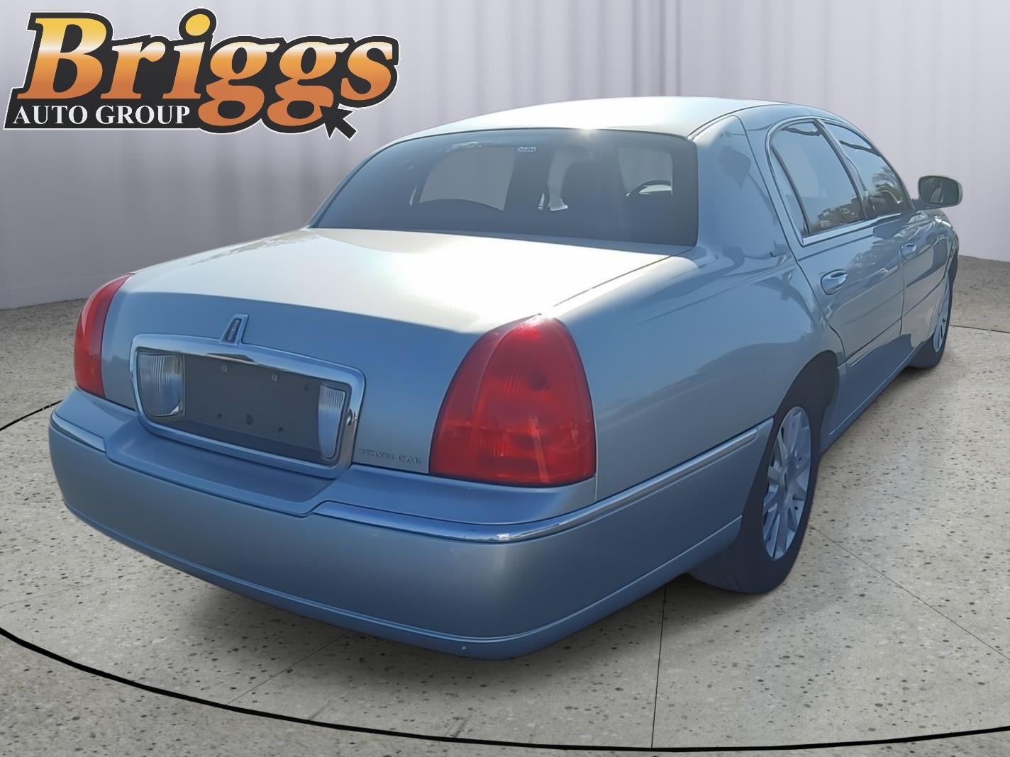 2007 Lincoln Town Car Signature