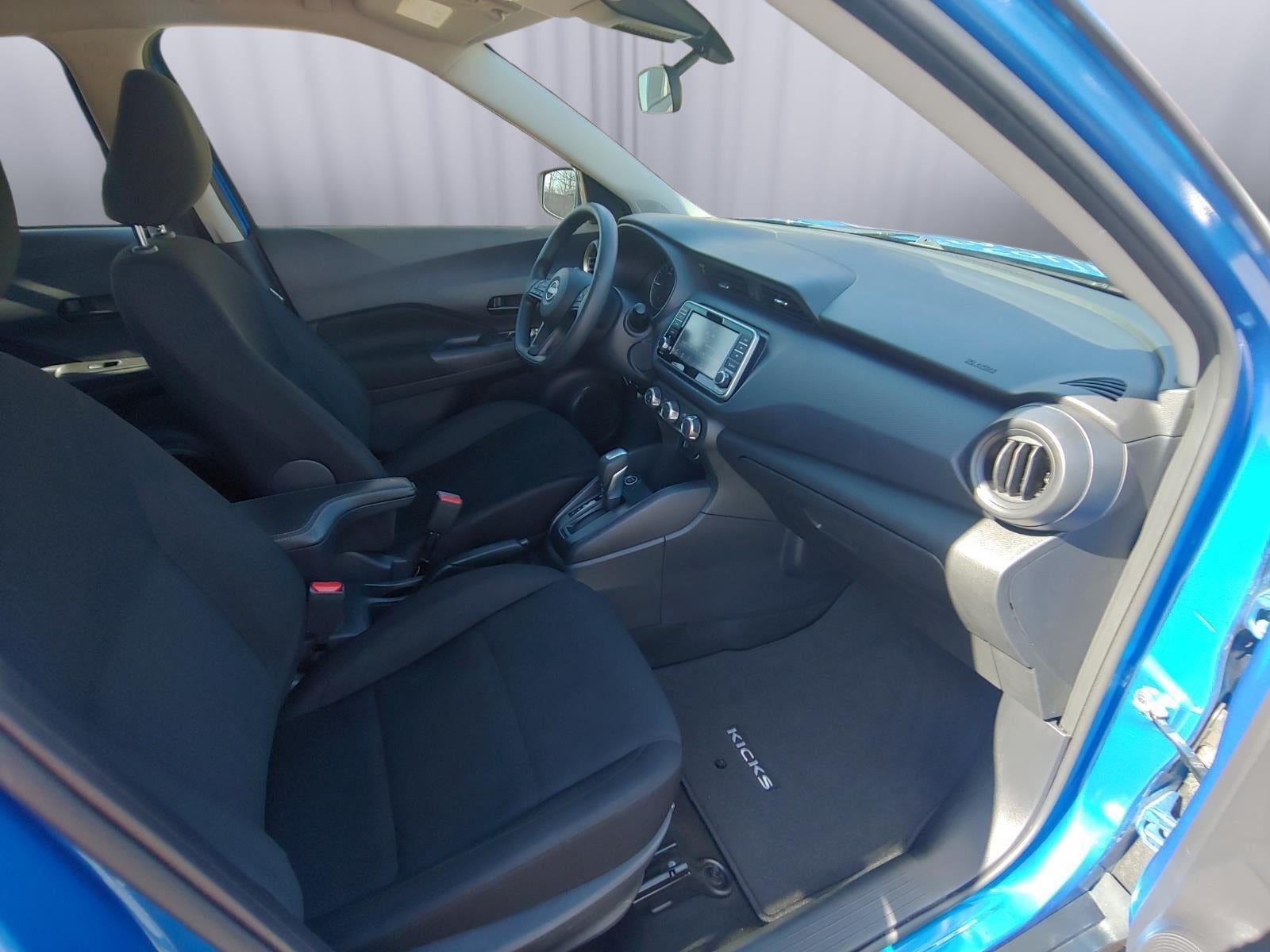 2023 Nissan Kicks S