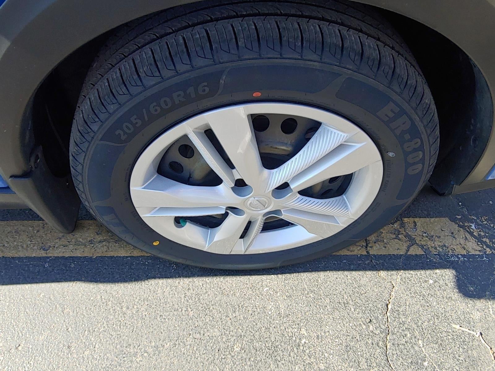 2023 Nissan Kicks S