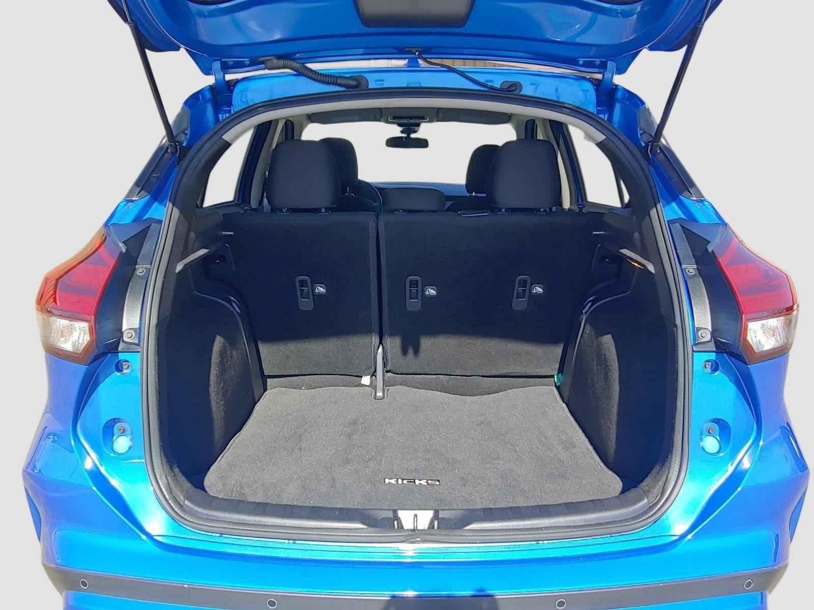 2023 Nissan Kicks S