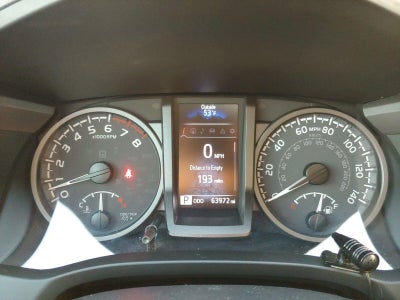 2022 Toyota Tacoma 4WD SR5