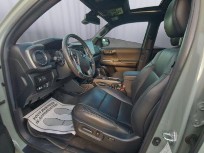 2022 Toyota Tacoma 4WD SR5