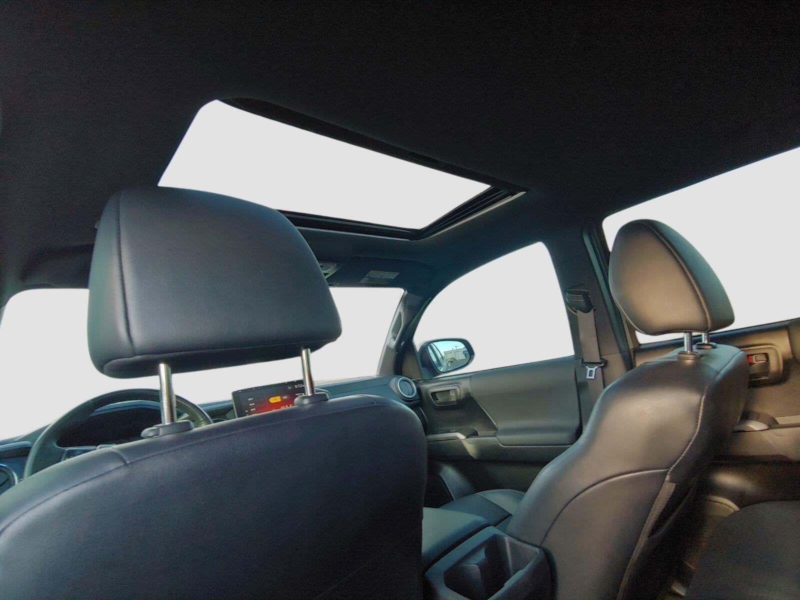 2022 Toyota Tacoma 4WD SR5
