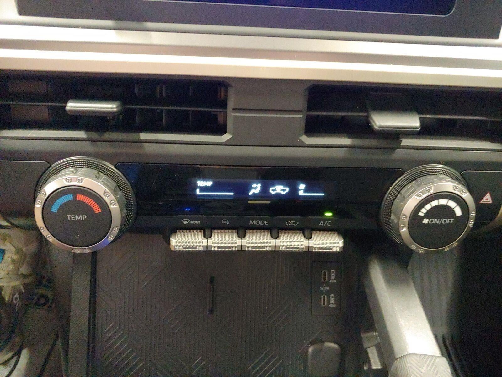 2025 Toyota Tacoma 4WD SR