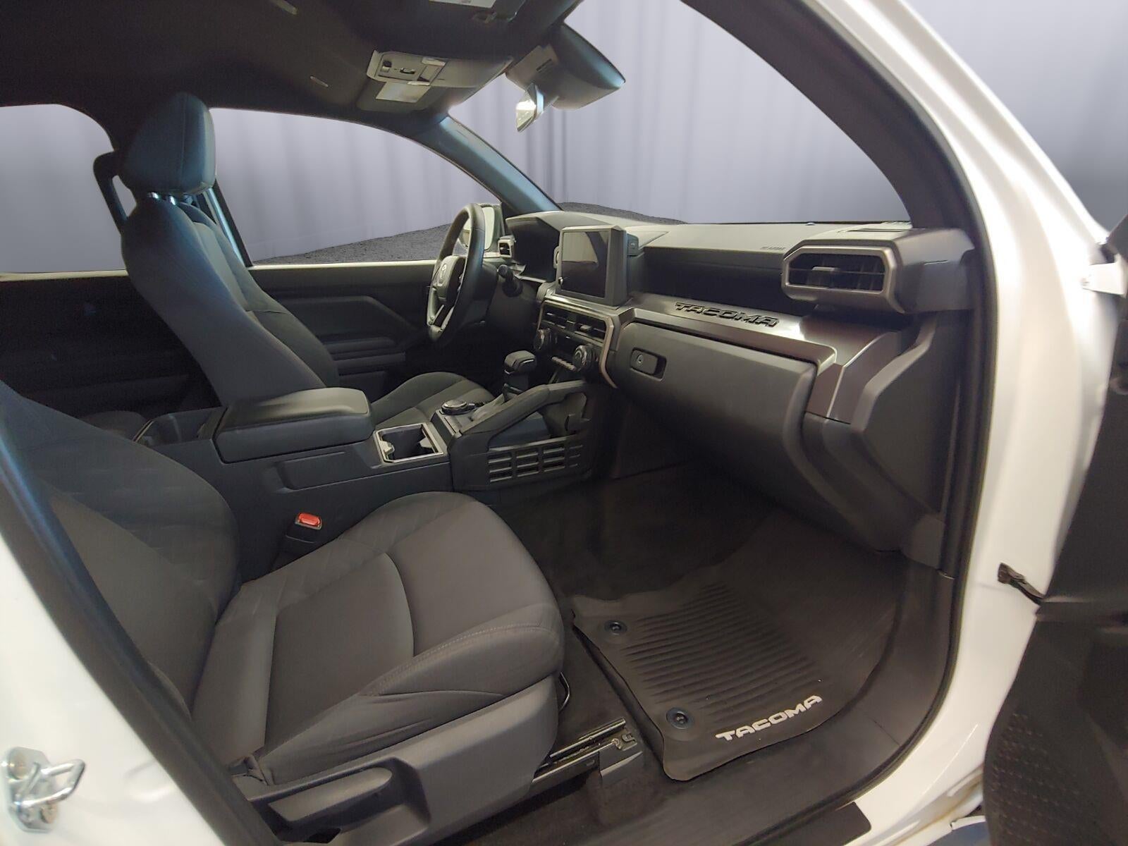 2025 Toyota Tacoma 4WD SR