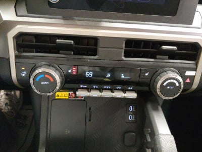 2024 Toyota Tacoma 4WD SR5