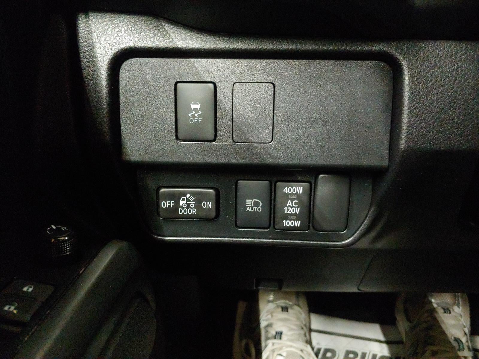 2022 Toyota Tacoma 2WD SR5