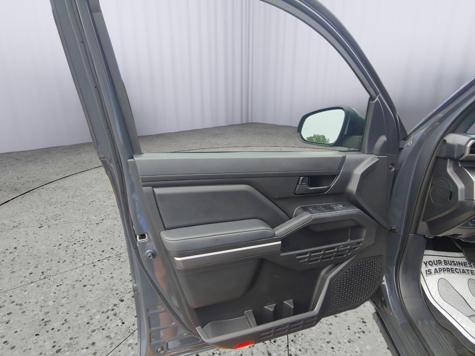 2025 Toyota Tacoma 4WD SR