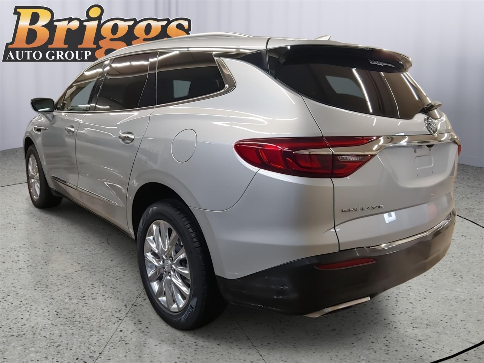 2021 Buick Enclave Essence