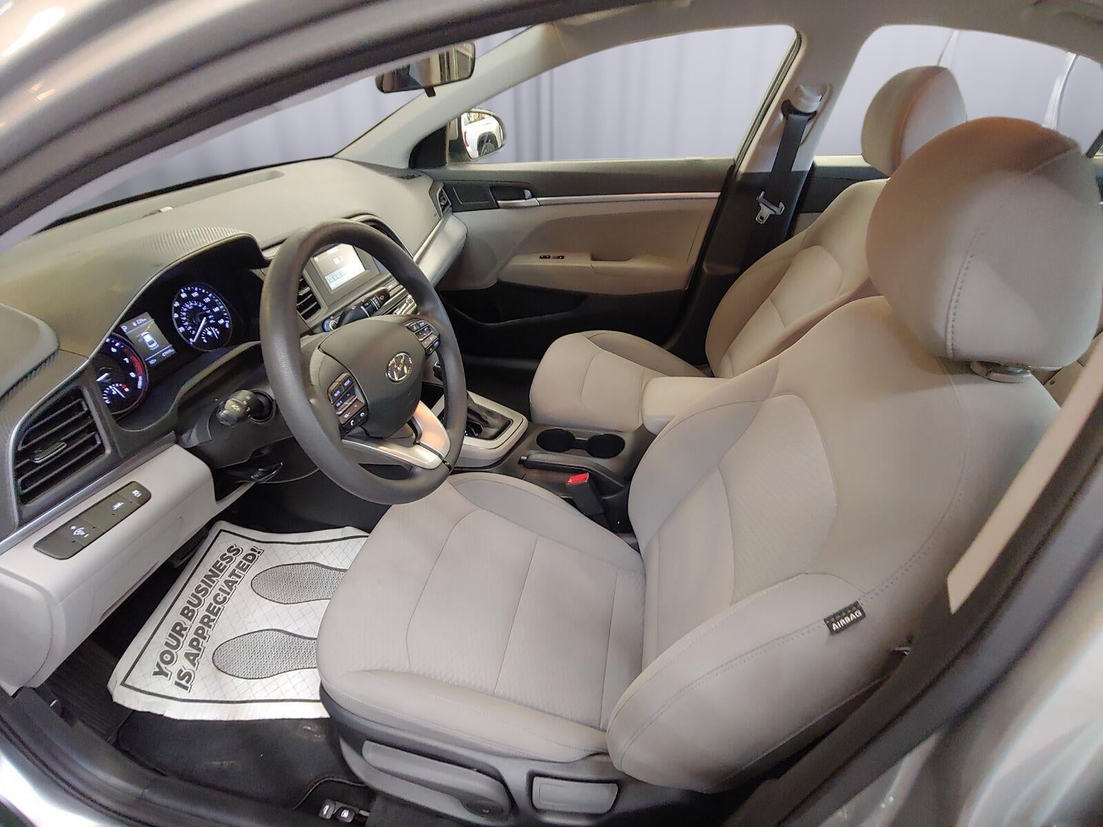 2020 Hyundai Elantra SE