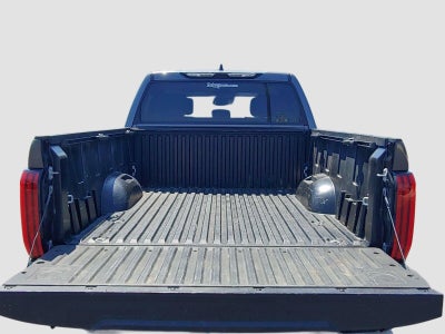 2023 Toyota Tundra 4WD SR5