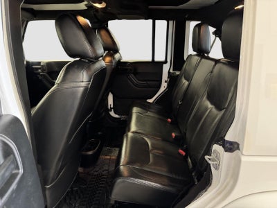 2017 Jeep Wrangler Unlimited Smoky Mountain 4x4