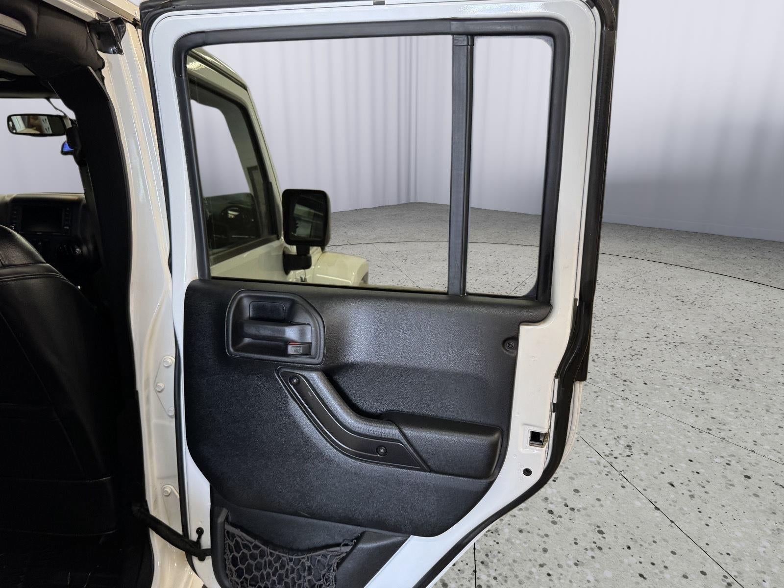 2017 Jeep Wrangler Unlimited Smoky Mountain 4x4