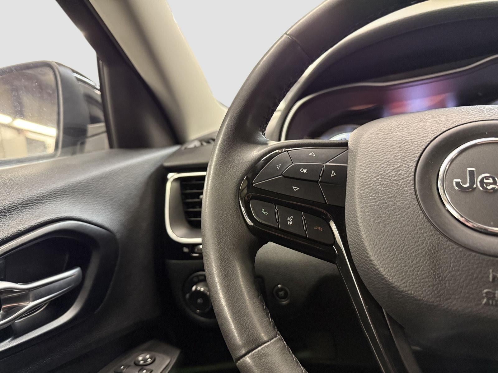 2023 Jeep Cherokee Altitude Lux 4x4