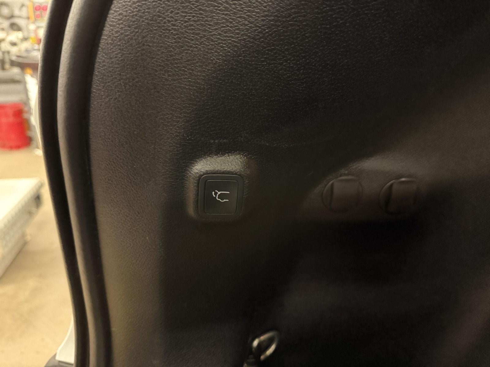 2023 Jeep Cherokee Altitude Lux 4x4