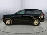 2025 Jeep Grand Cherokee Laredo 4x4