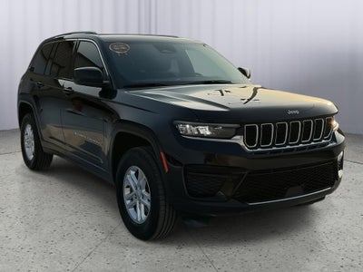 2025 Jeep Grand Cherokee Laredo 4x4
