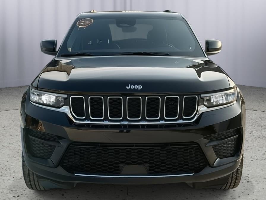 2025 Jeep Grand Cherokee Laredo 4x4