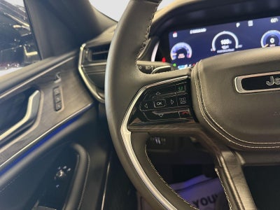 2023 Jeep Grand Cherokee Overland 4x4