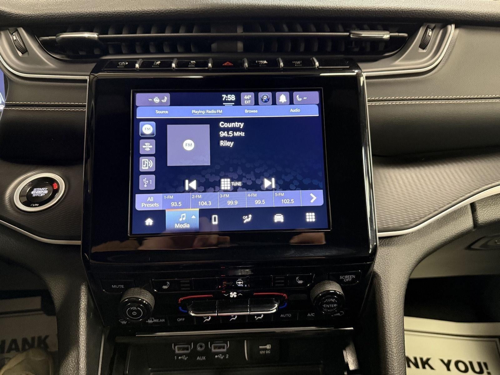 2024 Jeep Grand Cherokee L Altitude 4x4