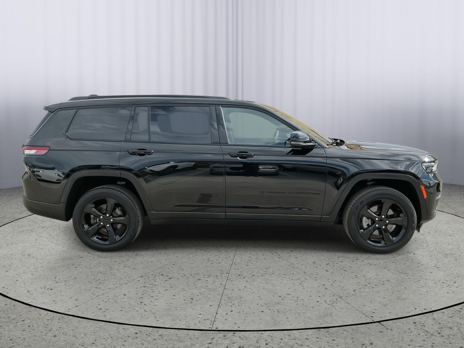2025 Jeep Grand Cherokee L Limited 4x4