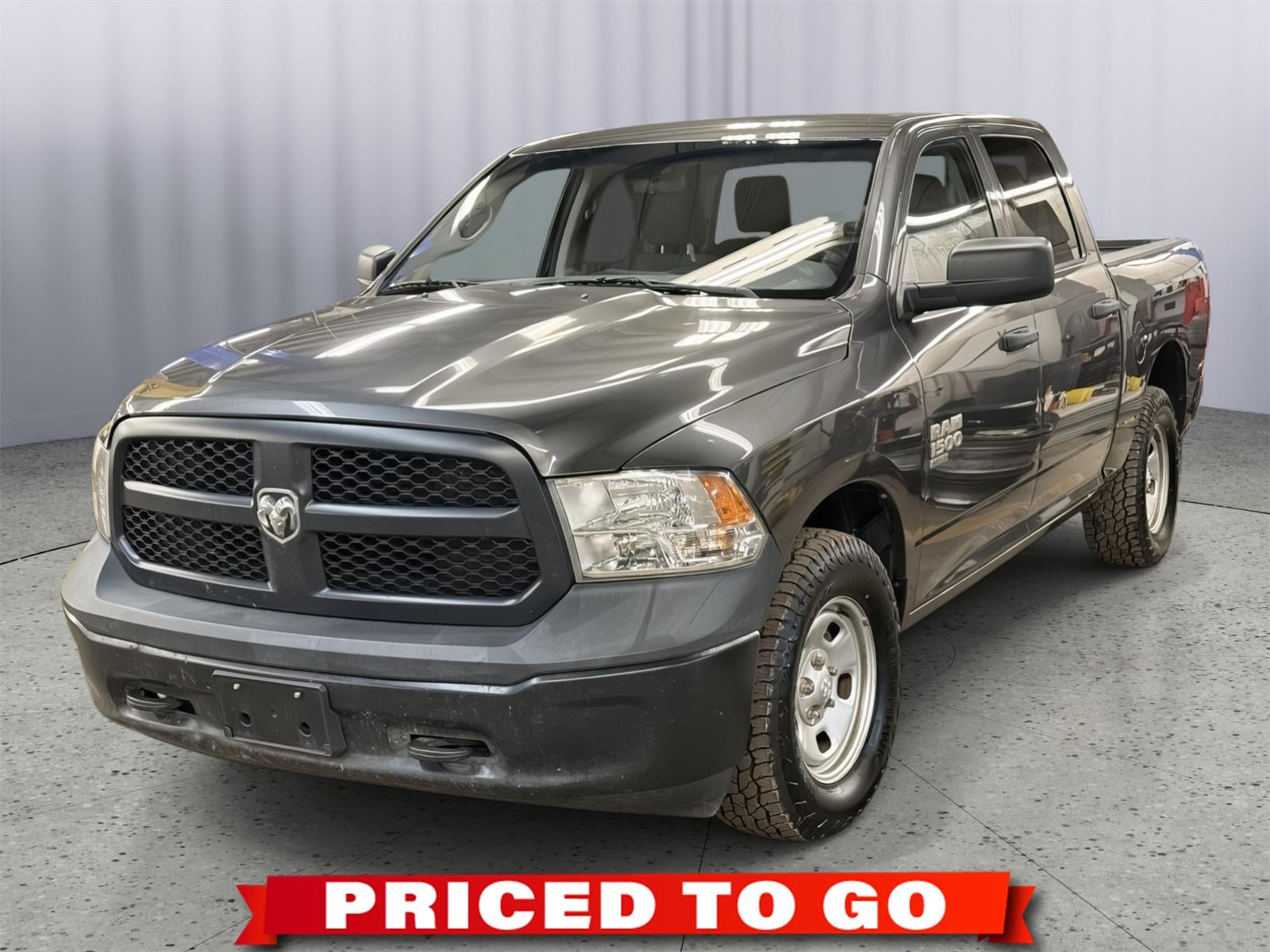 2019 RAM 1500 Classic Tradesman Crew Cab 4x4 5'7' Box