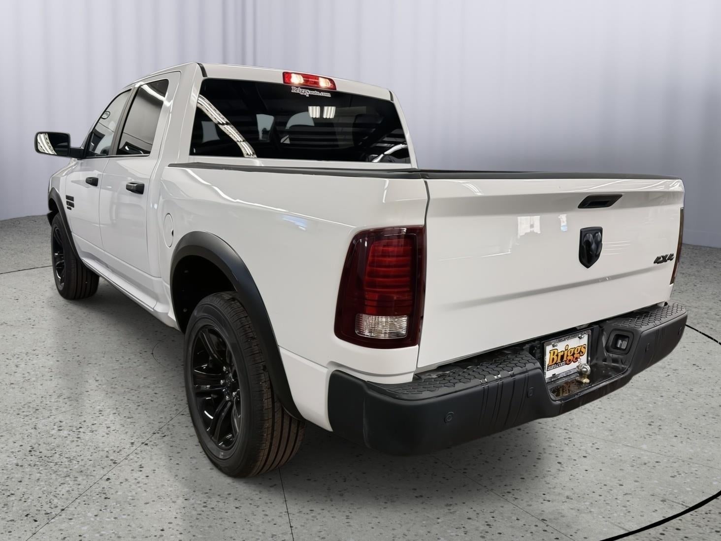 2024 RAM 1500 Classic Warlock Crew Cab 4x4 5'7' Box