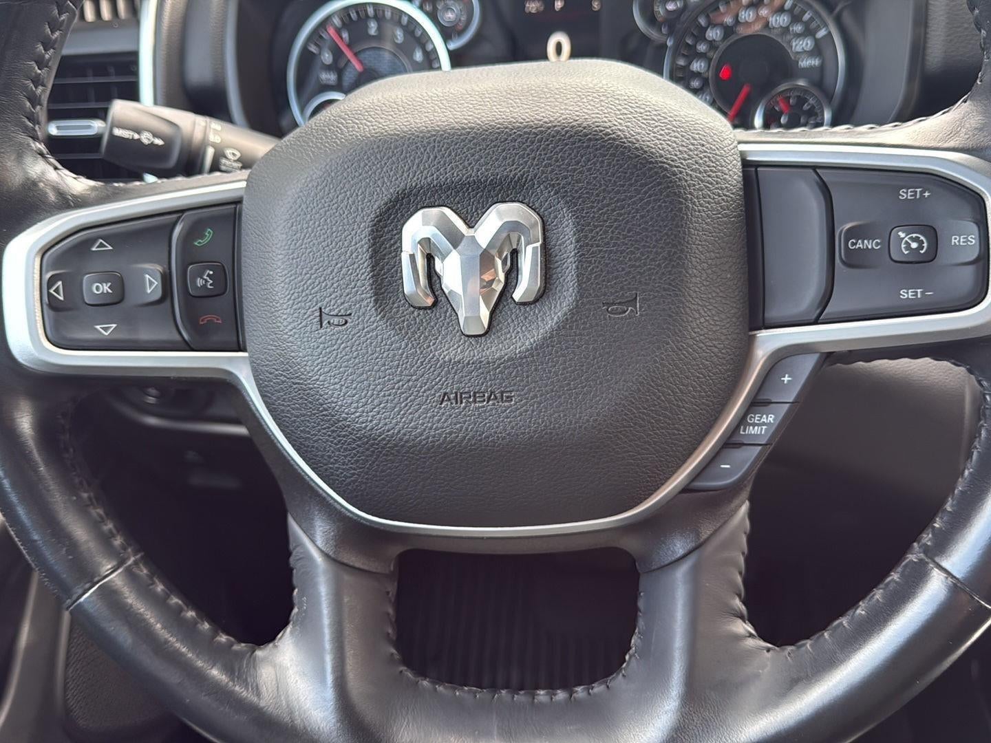 2023 RAM 1500 Big Horn Crew Cab 4x4 5'7' Box