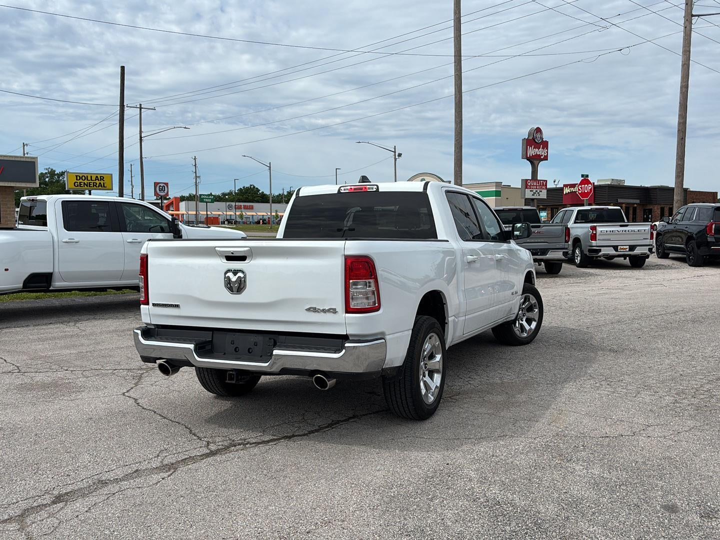 2022 RAM 1500 Big Horn Crew Cab 4x4 5'7' Box