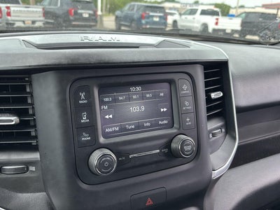 2022 RAM 1500 Big Horn Crew Cab 4x4 5'7' Box