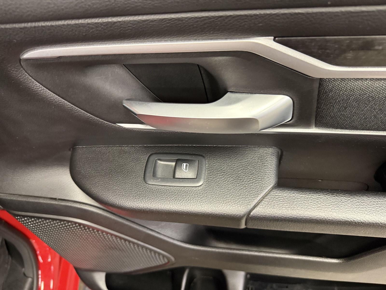 2021 RAM 1500 Big Horn Crew Cab 4x4 5'7' Box