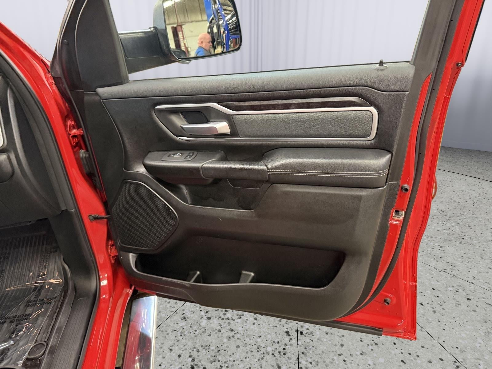 2021 RAM 1500 Big Horn Crew Cab 4x4 5'7' Box