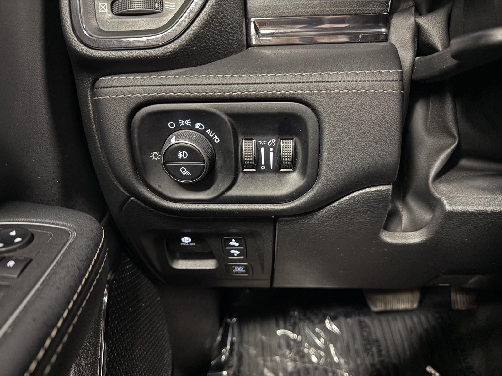 2024 RAM 1500 Limited Crew Cab 4x4 5'7' Box