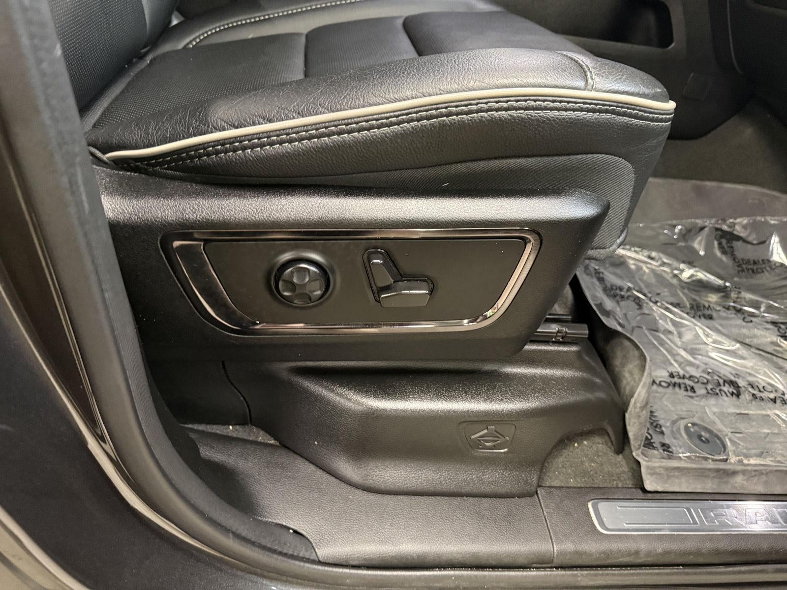 2024 RAM 1500 Limited Crew Cab 4x4 5'7' Box