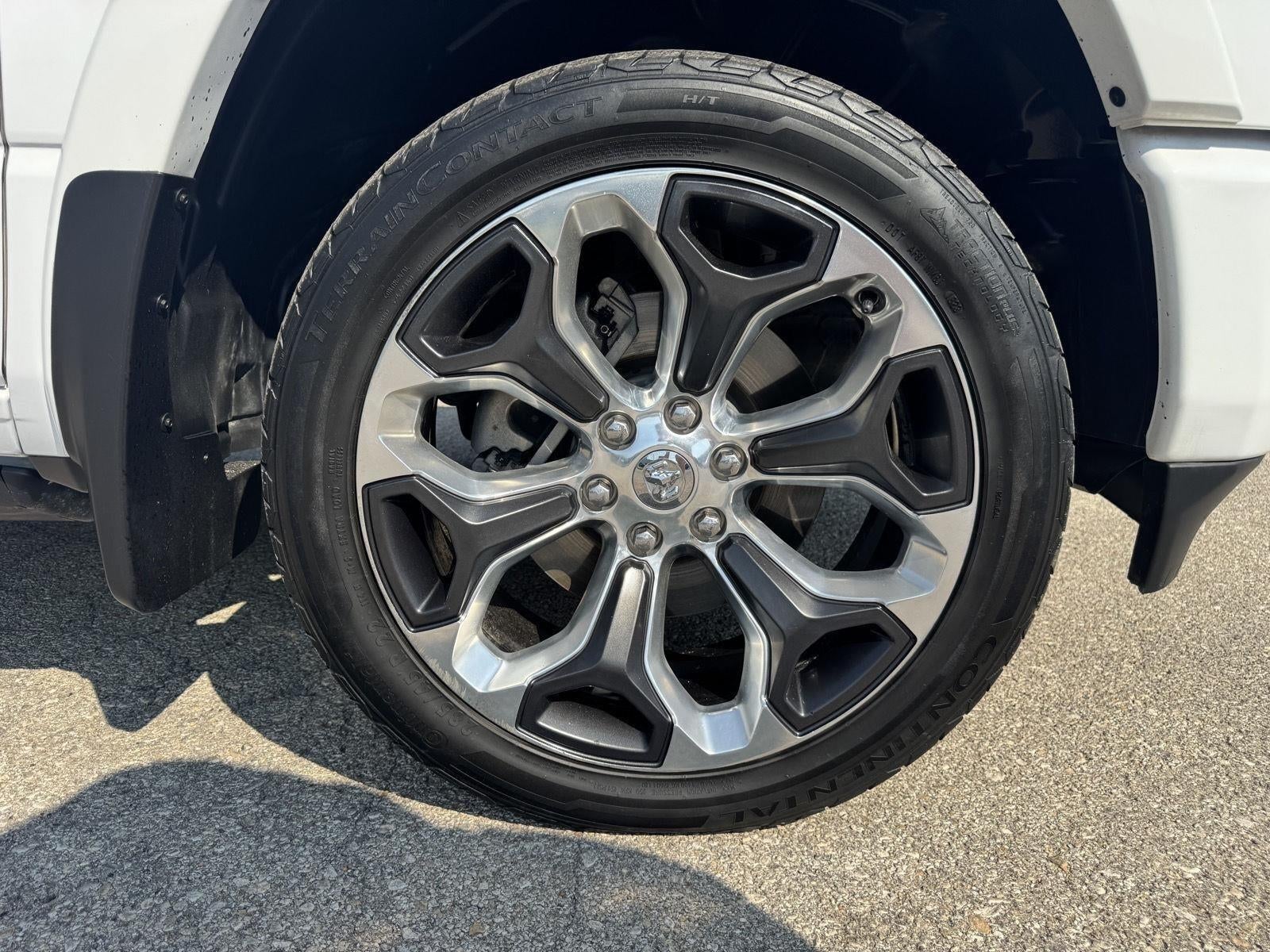 2021 RAM 1500 Limited Crew Cab 4x4 5'7' Box