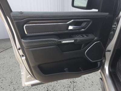 2025 RAM 1500 Laramie Crew Cab 4x4 5'7' Box