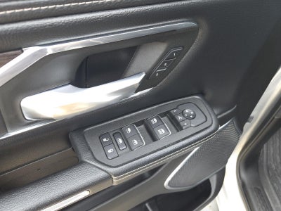 2025 RAM 1500 Laramie Crew Cab 4x4 5'7' Box