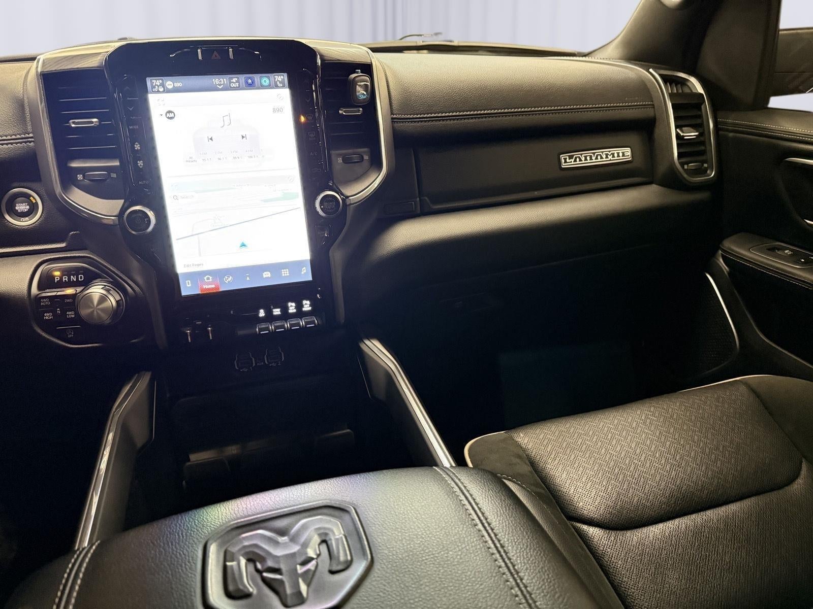 2023 RAM 1500 Laramie Crew Cab 4x4 5'7' Box